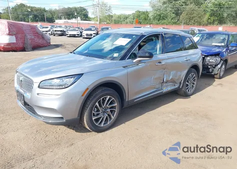 2022 Lincoln Corsair Standard z USA, uszkodzony, nr VIN 5LMCJ1D94NUL05647